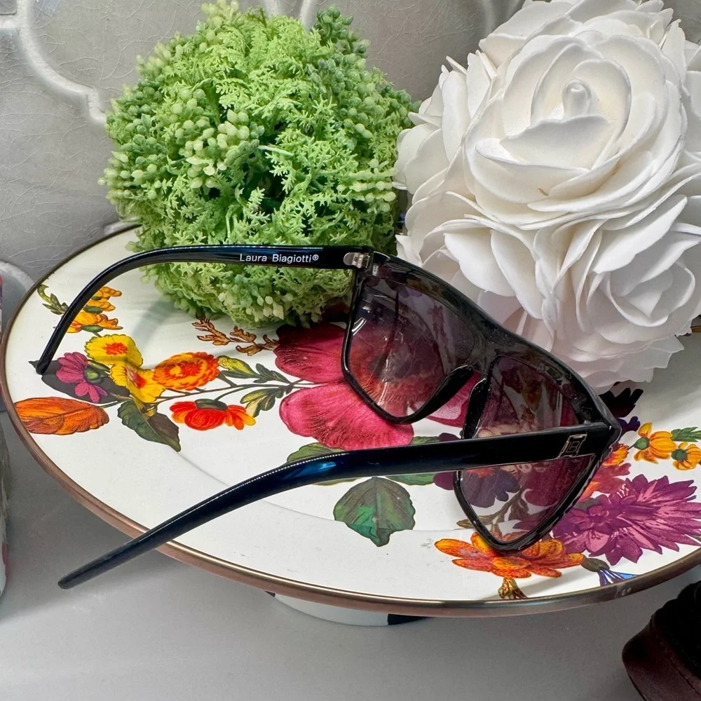 Vintage Laura Biagiotti Italy Oversized Shield Sunglasses